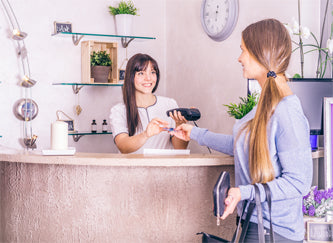 How to make retail sales a win/win for your team and your spa or massage practice
